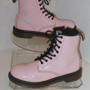 DR. MARTENS PINK PATENT LEATHER ANKLE BOOTS SIZE 6 MEDIUM